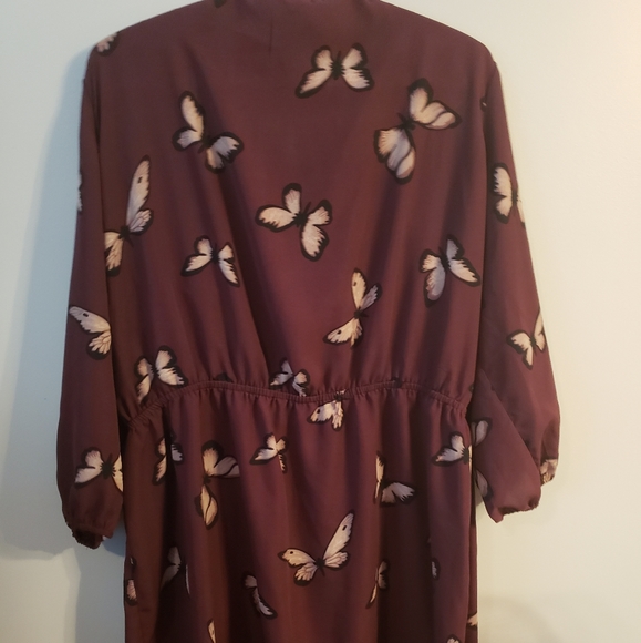 Dress - Picture 2 of 3